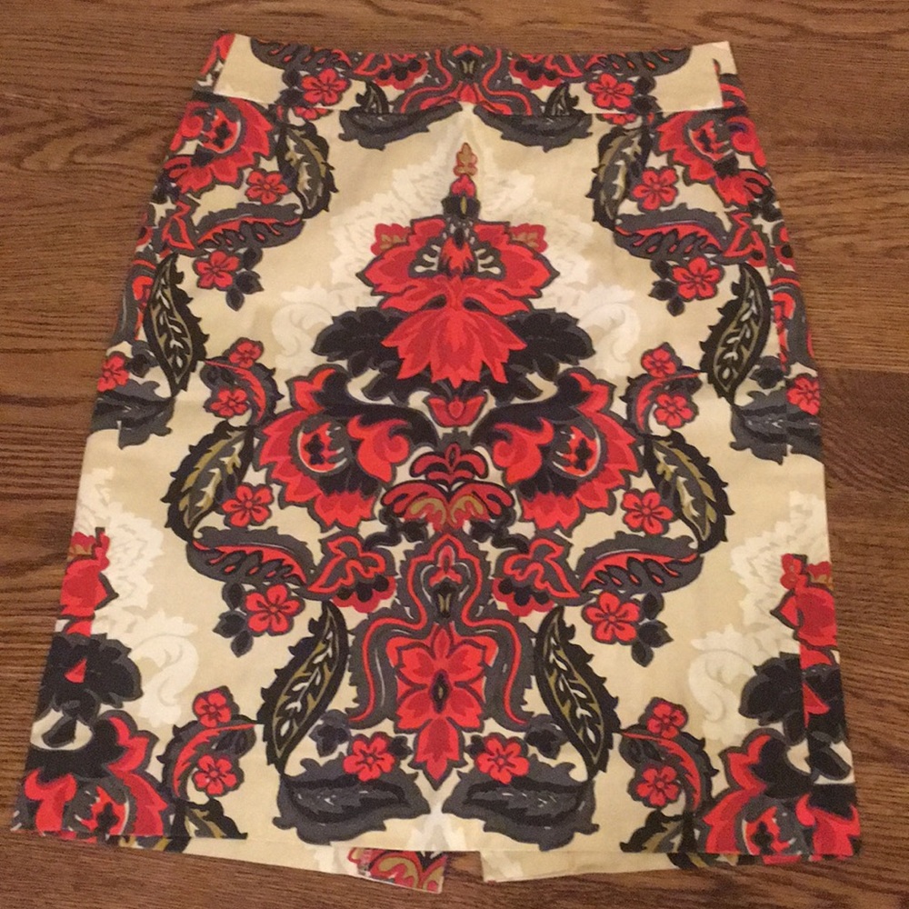 JCrew Pencil Skirt -Like New -Size 2